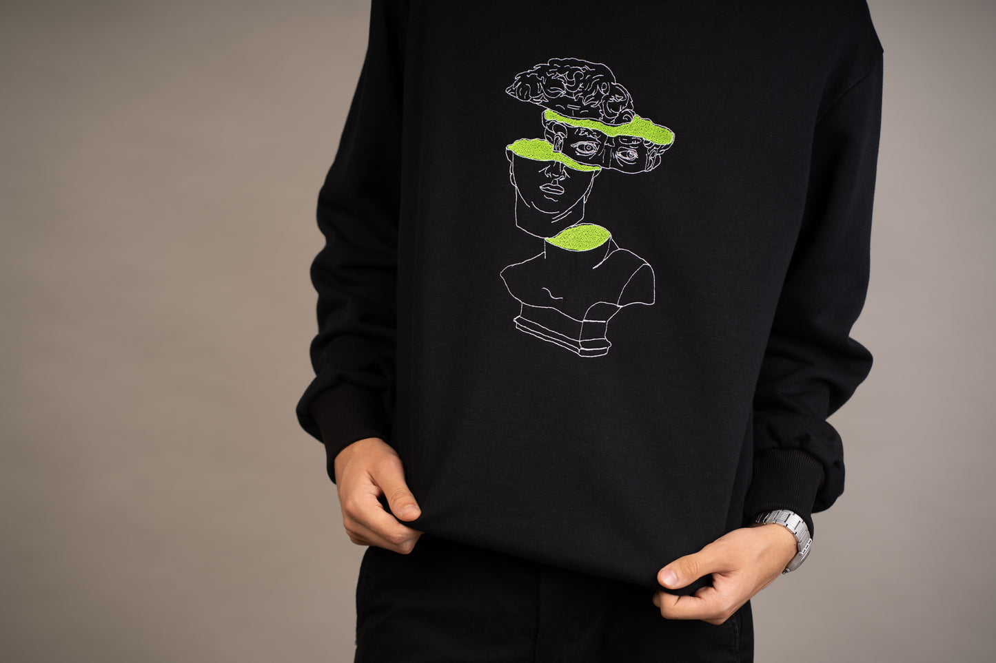 Men's graphic sweatshirt with sliced David embroidery on chest