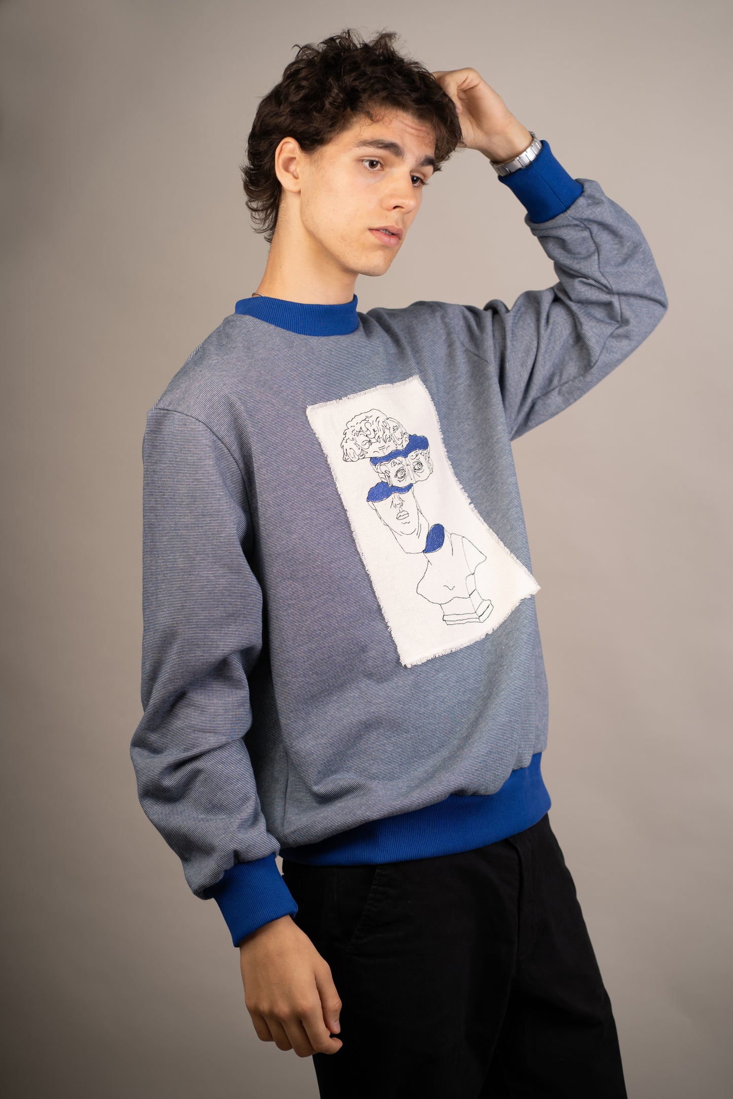 Men's graphic sweatshirt with David bust embroidery