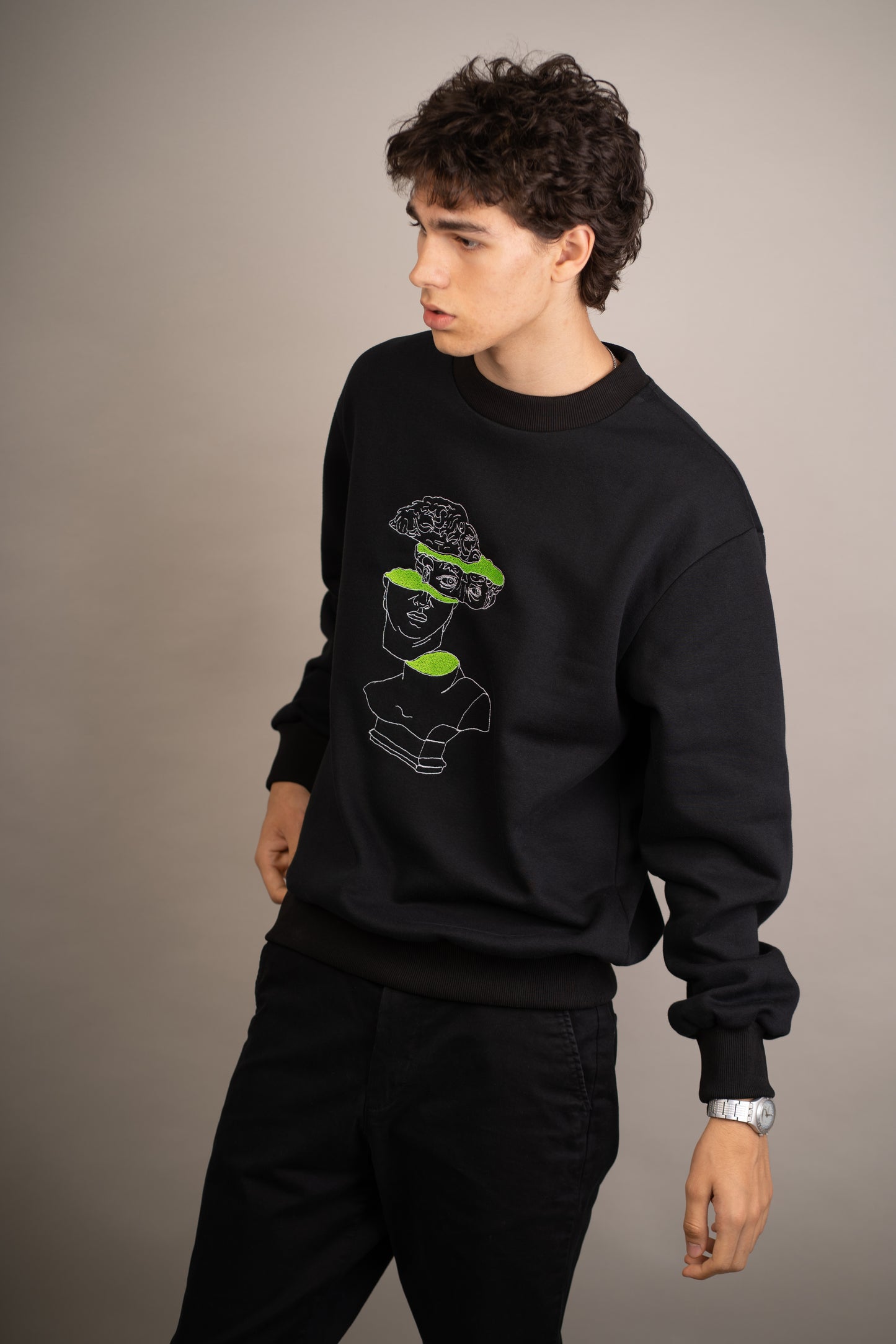 Men's graphic sweatshirt with sliced David embroidery on chest