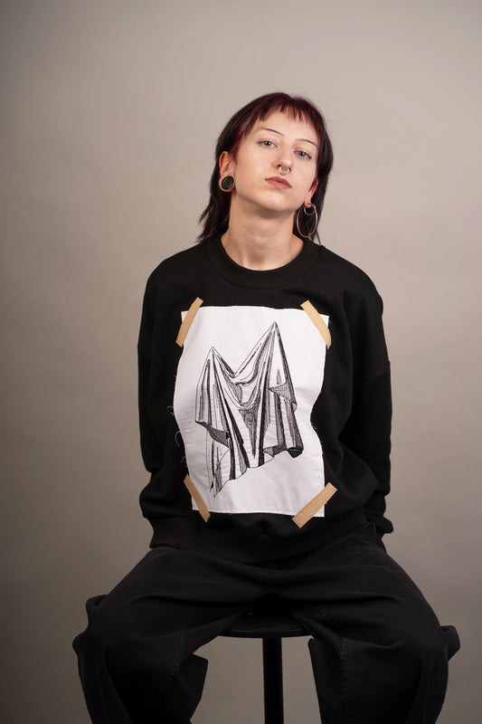 Women's graphic sweatshirt with drapery embroidery